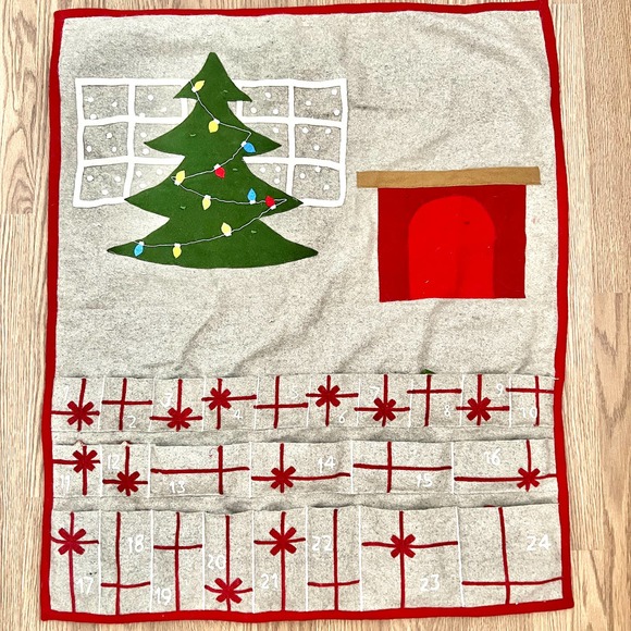 Crate & Barrel Fireplace Scene Christmas Advent Calendar Wool - Picture 2 of 9